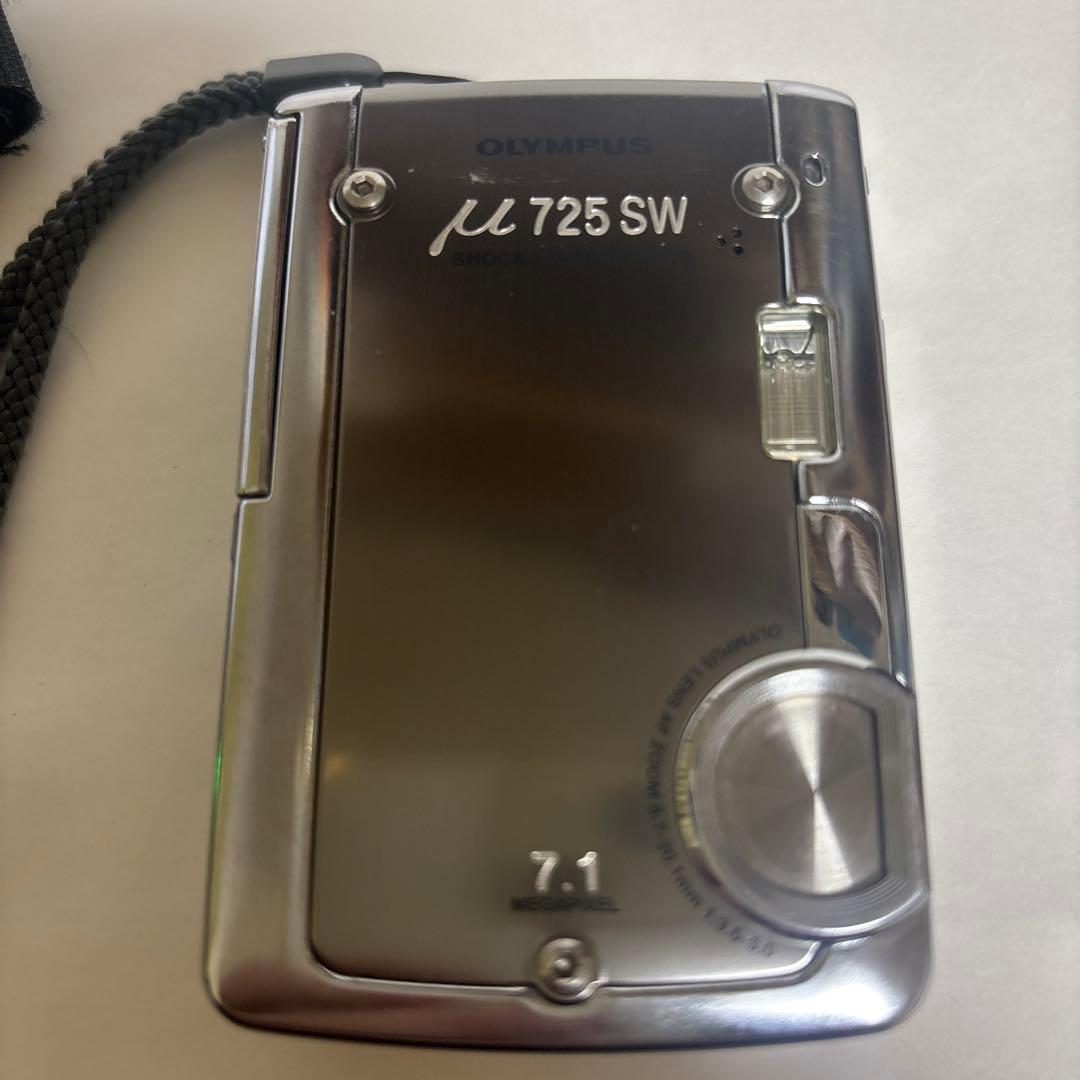 OLYMPUS 725 SW・μ-10 DIGITAL コンパクトデジタルカメラ