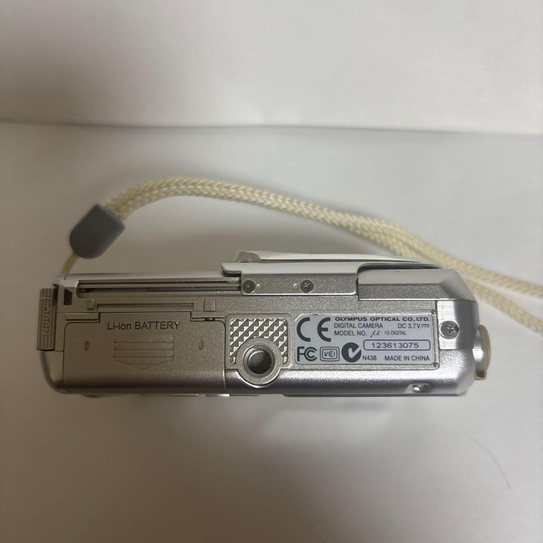 OLYMPUS 725 SW・μ-10 DIGITAL コンパクトデジタルカメラ