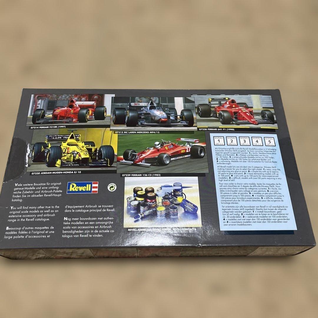 Revell Ferrari F1 2000 1:24 プラモデルキット