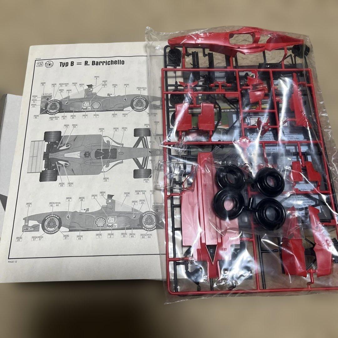 Revell Ferrari F1 2000 1:24 プラモデルキット