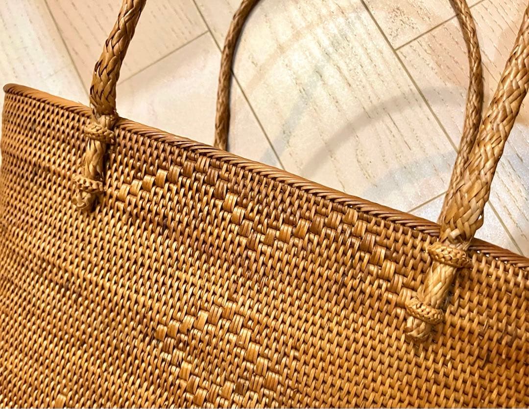 美品☆バリ島トゥガナン村製品 アタ カゴ ショルダーバッグ 手編み籠