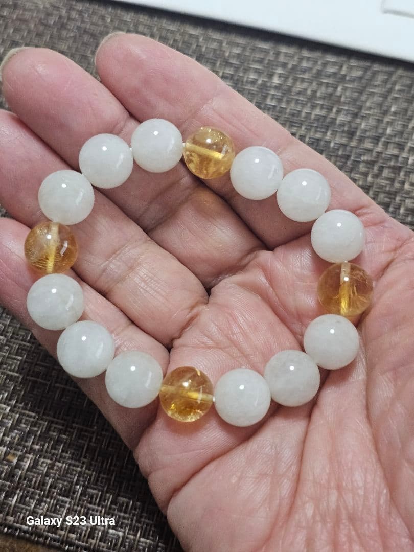 乙女鉱山産乙女水晶とブラジル産黄水晶１２mmブレスレット