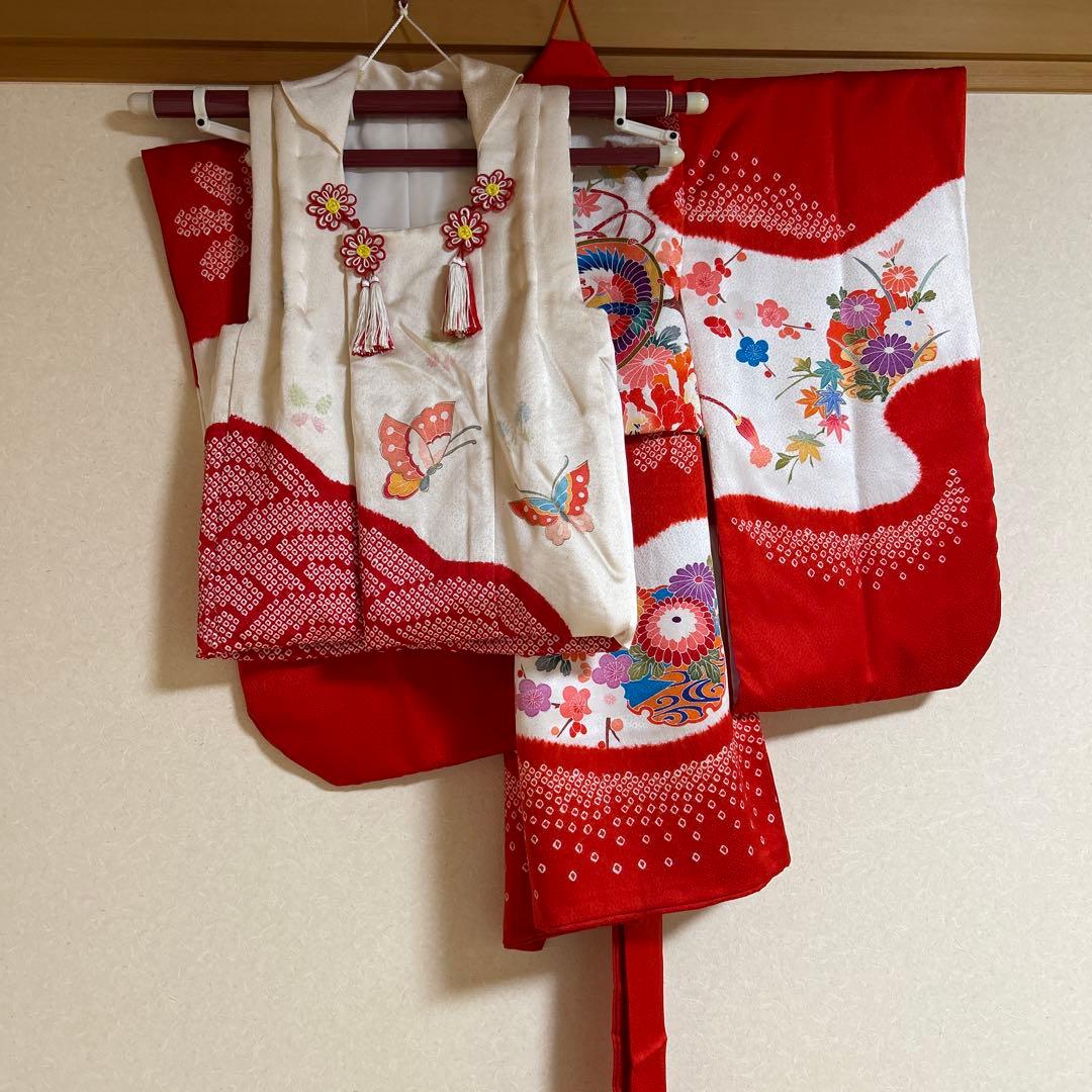 正絹　七五三用伝統和服 赤と白 花柄刺繍
