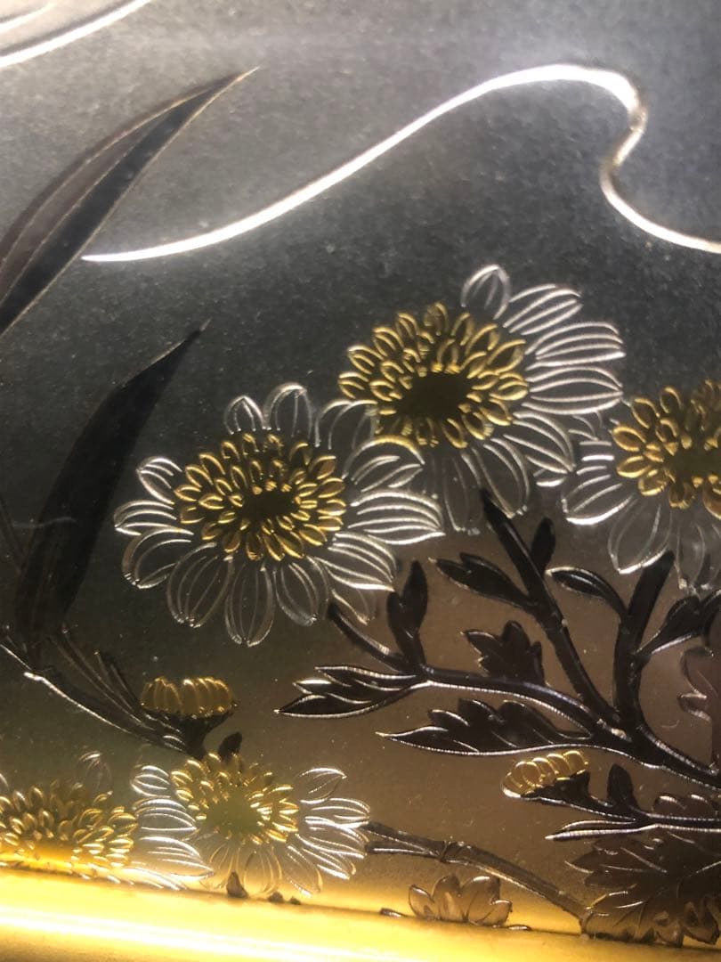 金箔 銀箔 水鳥と魚の日本画　中古品　骨董品　絵画　おしどり　秀鳳作