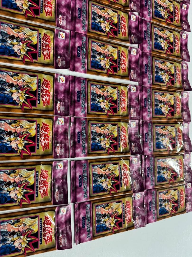 遊戯王OCG デュエルモンスターズ 未開封パック　28パックまとめ売り