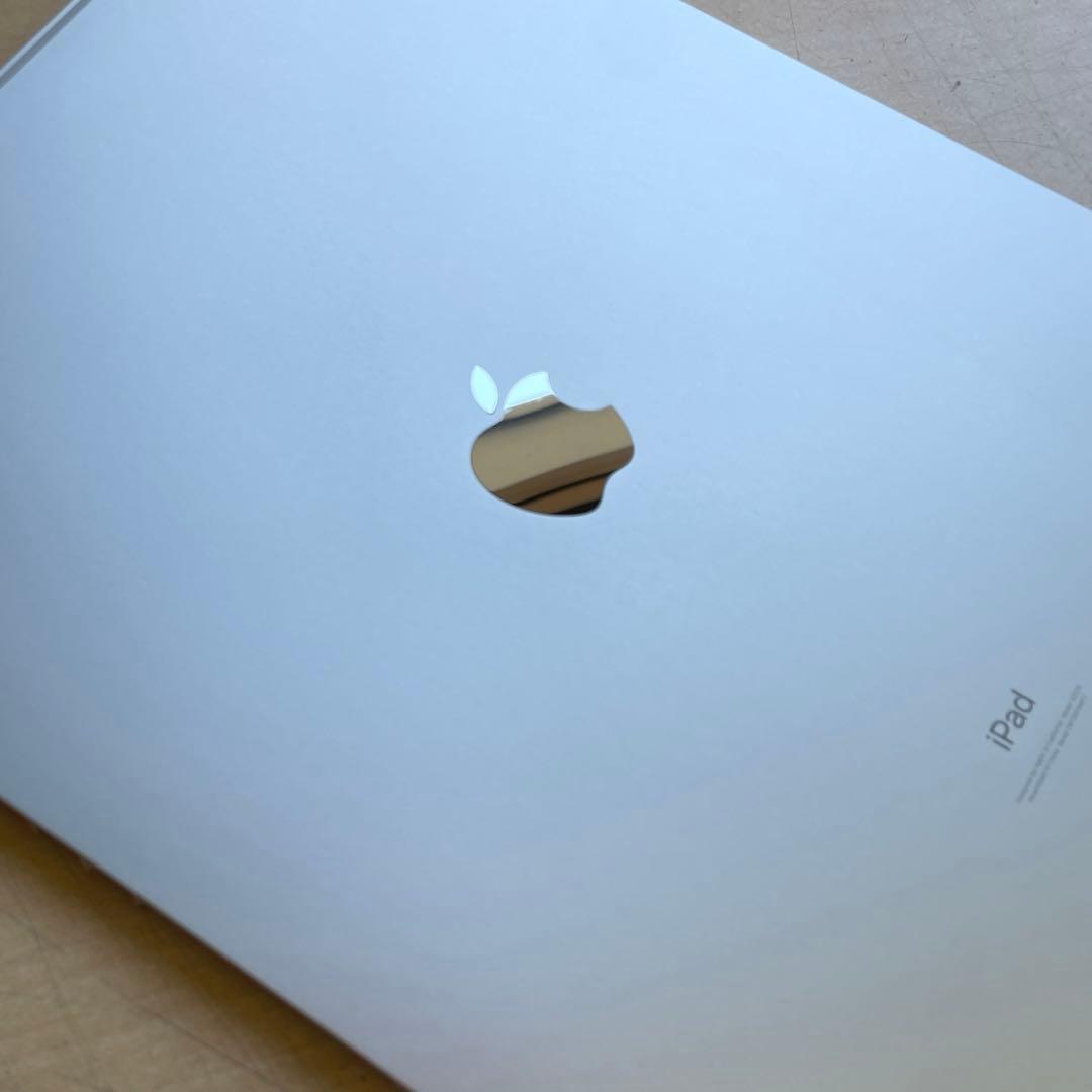 iPad Pro 12.9　第5世代　シルバー　128GB A2378超美品#2