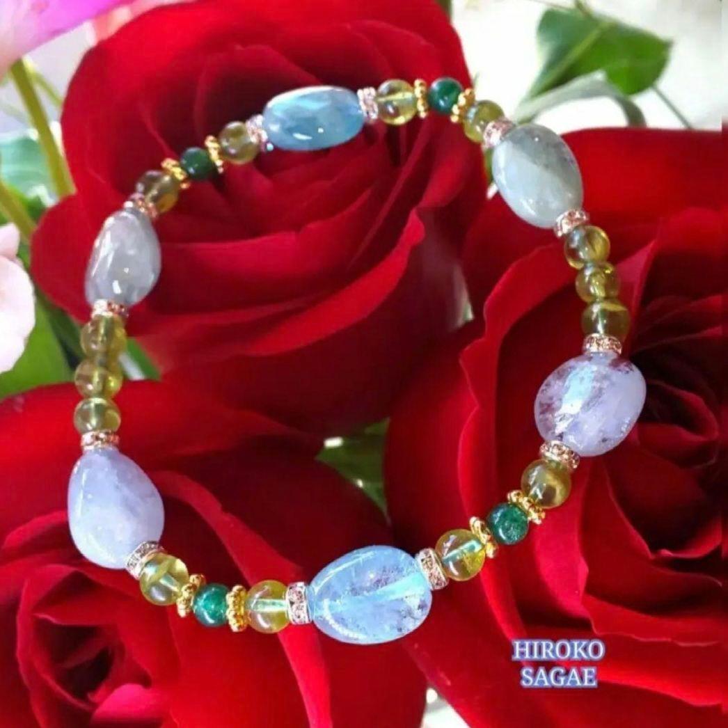 アクアマリン ペリドット 幸福 幸運 癒し 恋愛運 誕生石 星座石 守護石