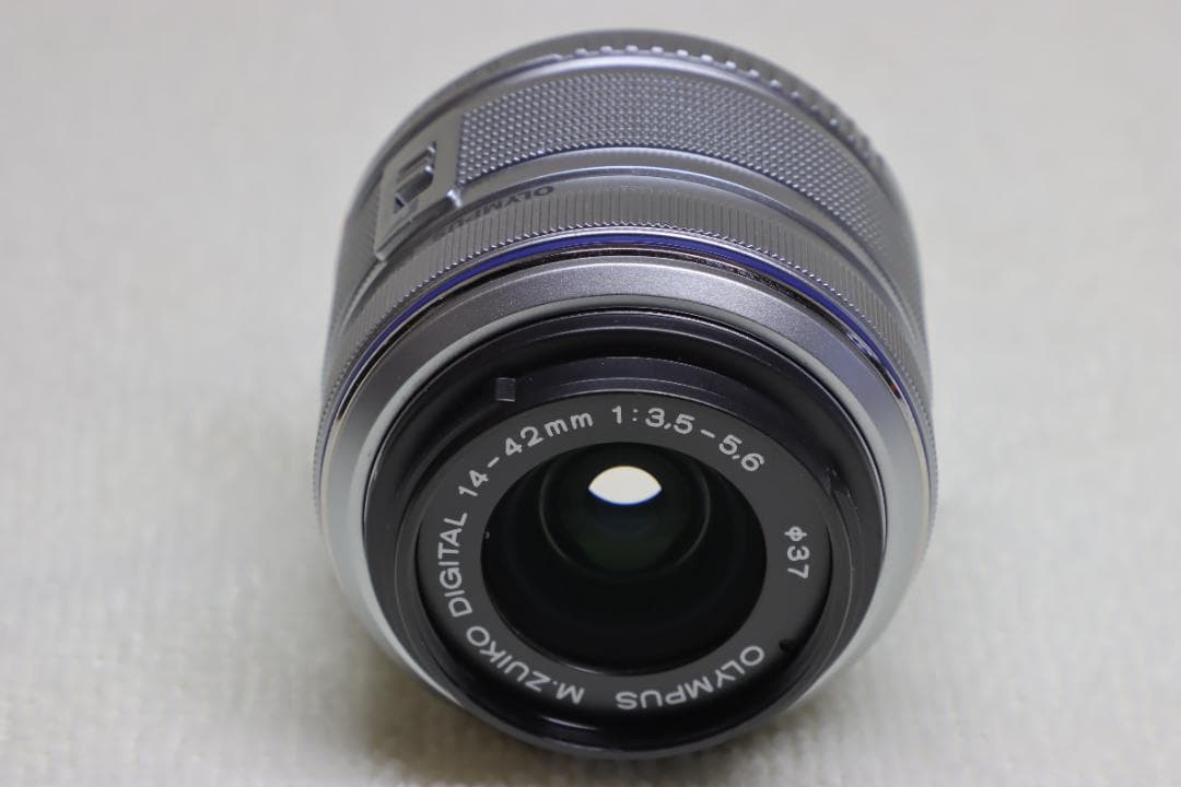 Olympus DIGITAL【2本set】新品と美品　☆定価計69.750円☆