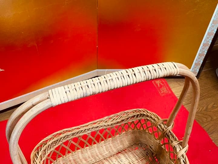 手編み　ハンドメイド　籠　バスケット　小物入れ　アンティーク　かご　カゴ