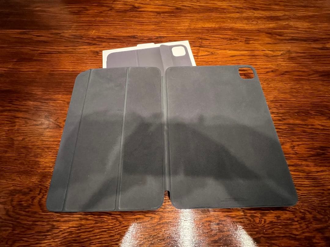 iPad Pro Smart Folio MW983FE/A 黒 第５世代