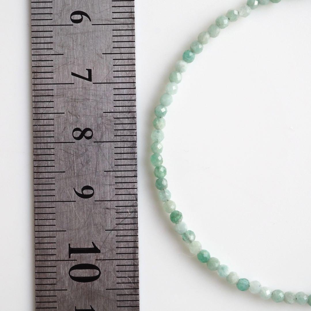 【ほぅ】フォレストグリーン翡翠のつぶつぶ枠留めイヤリング