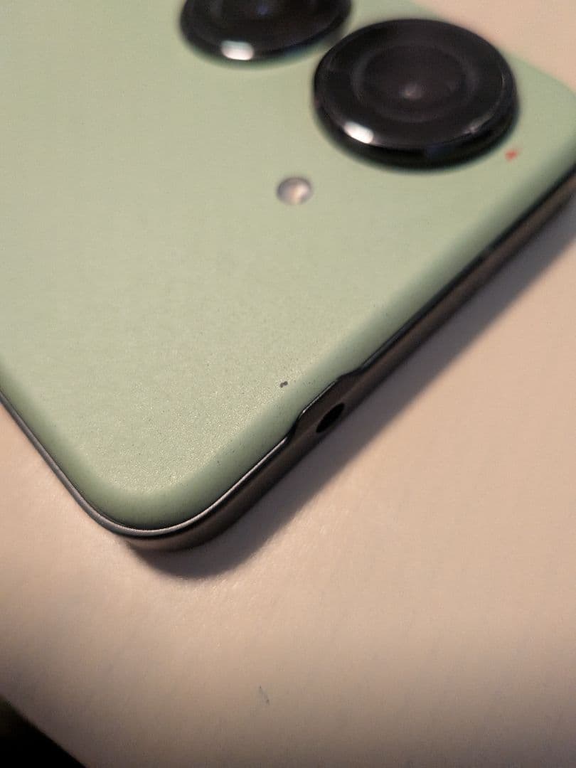 ASUS Zenfone10 グリーン RAM8GB ROM256GB