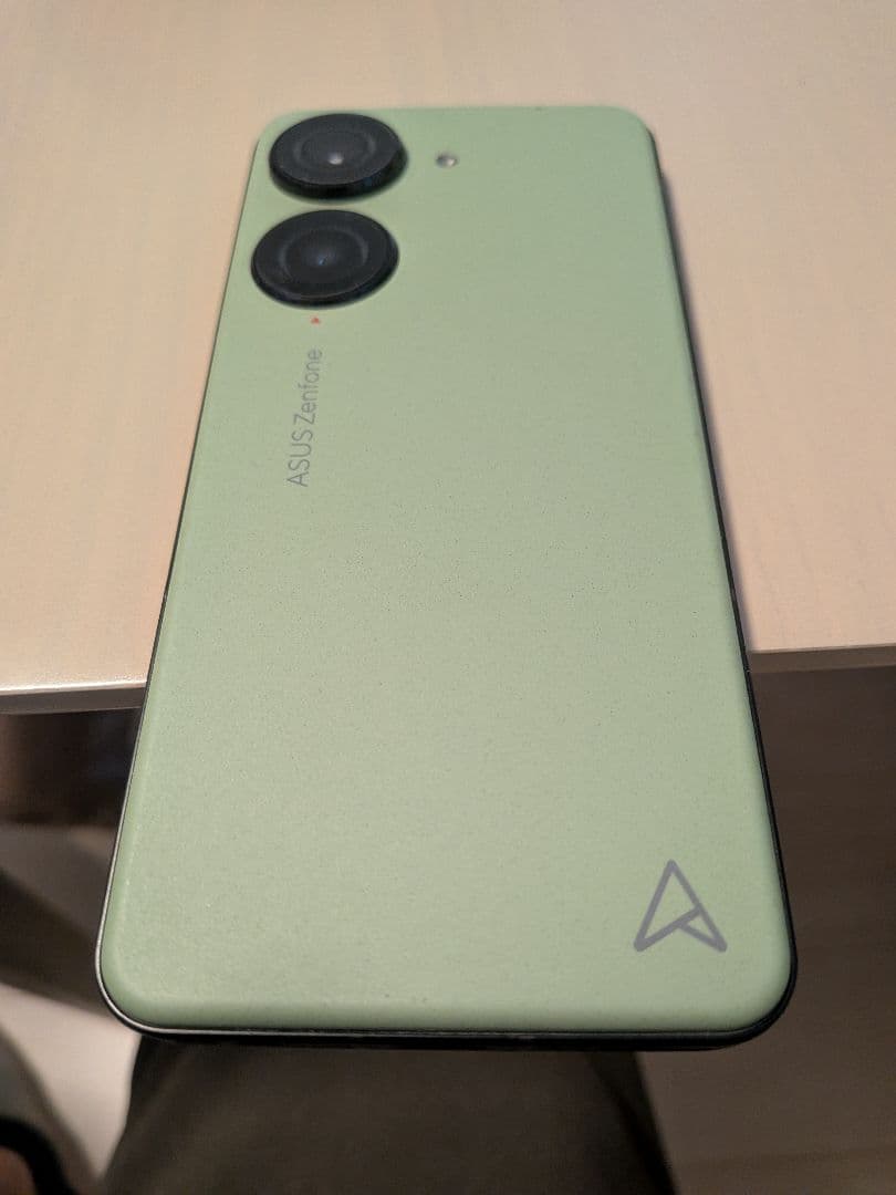 ASUS Zenfone10 グリーン RAM8GB ROM256GB