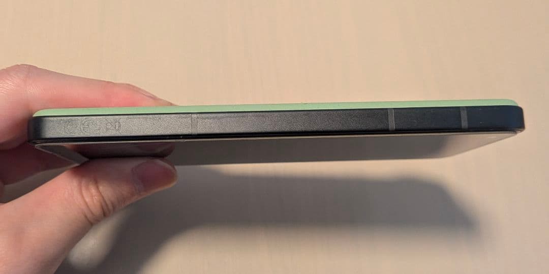 ASUS Zenfone10 グリーン RAM8GB ROM256GB