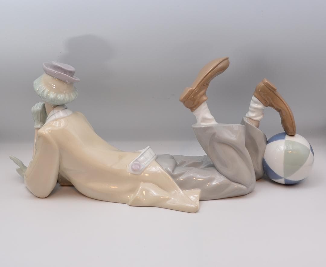 横たわるピエロ／悲しきサックスNo.2　リヤドロ　２体おまとめ　ご成約済み