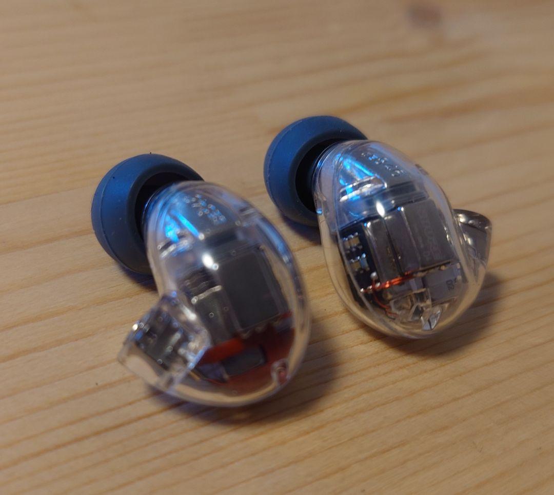 【ねこ】【箱に少し痛みあり】SHURE SE846 第二世代