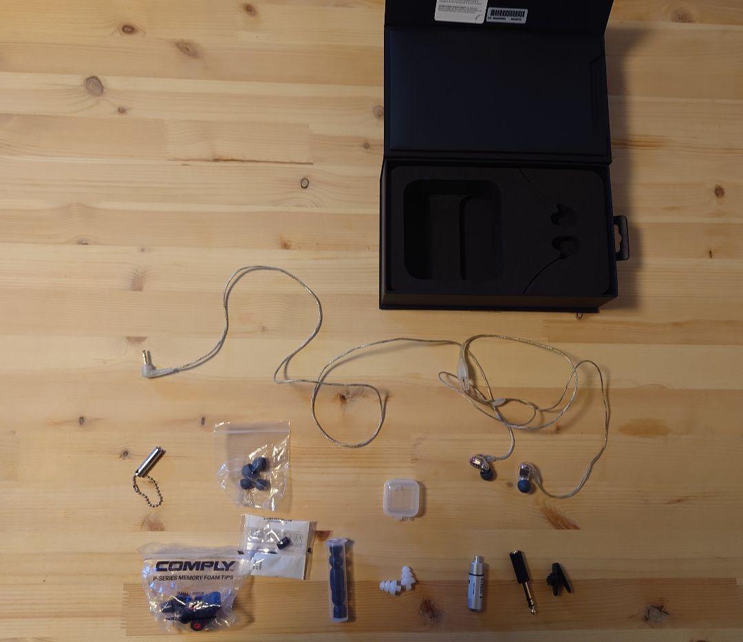 【ねこ】【箱に少し痛みあり】SHURE SE846 第二世代