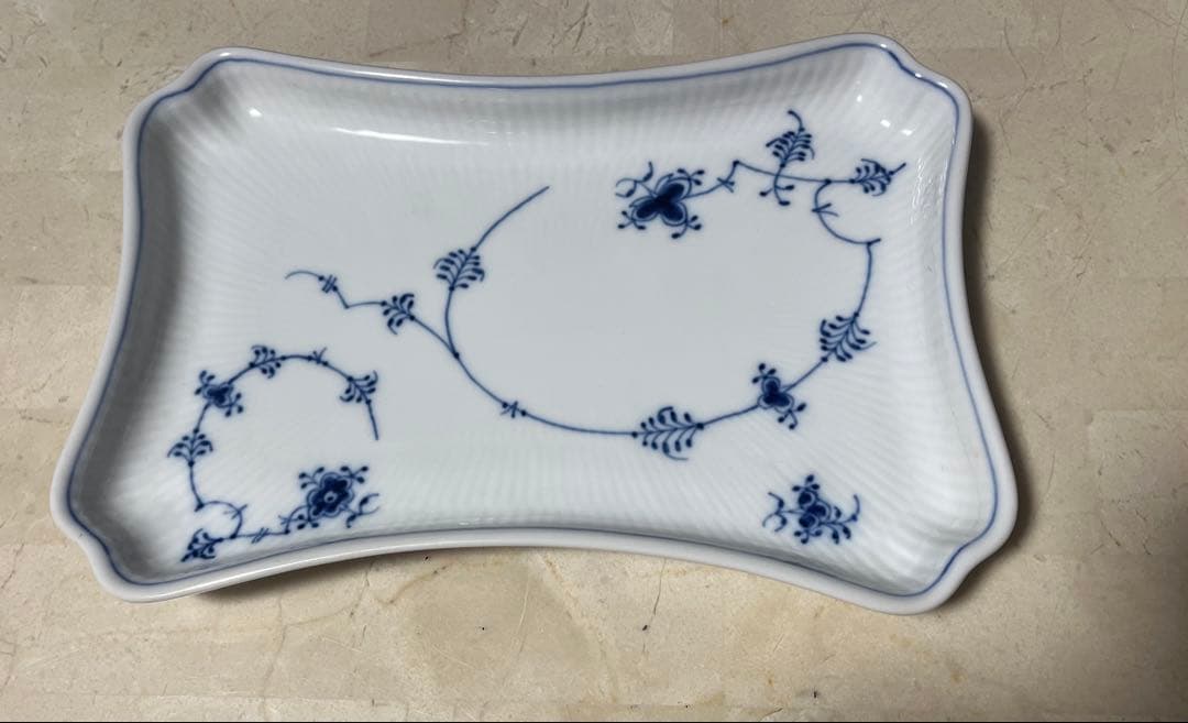ロイヤルコペンハーゲン　ブルーフルーテッド　ジャパニーズ　スクエアプレート　角皿