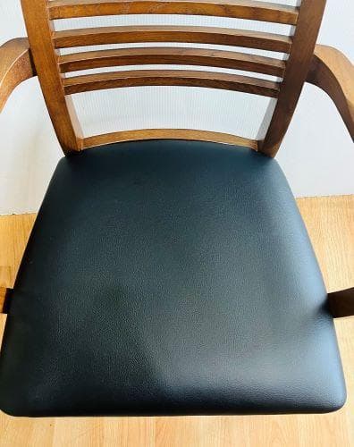 Ｊ【中古品】ニトリ ダイニングチェア ロレイン2 肘付き