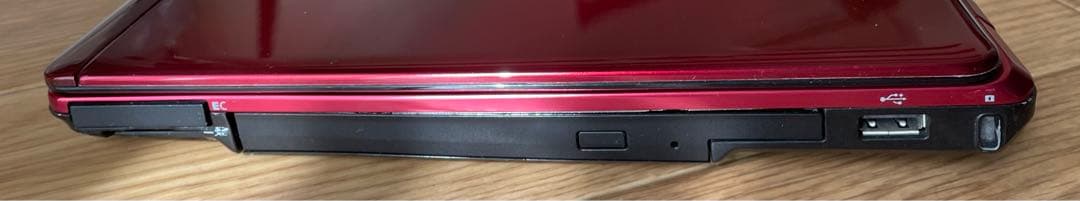 FUJITU LIFEBOOK core i3 13.3インチ