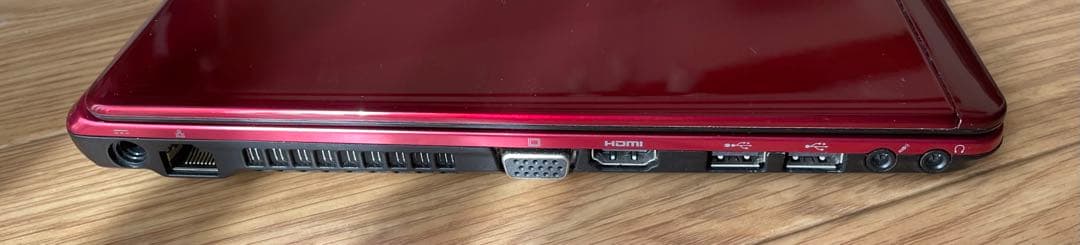 FUJITU LIFEBOOK core i3 13.3インチ