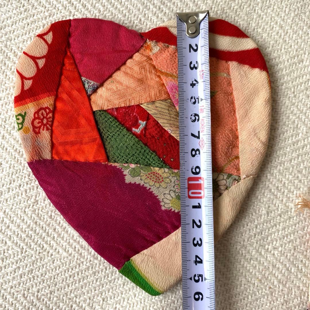着物古布 手縫い継接合せ パッチワーク ハート 四角 コースター 敷物 年代物