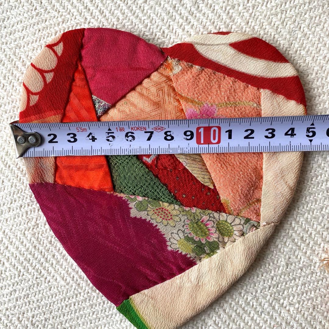 着物古布 手縫い継接合せ パッチワーク ハート 四角 コースター 敷物 年代物