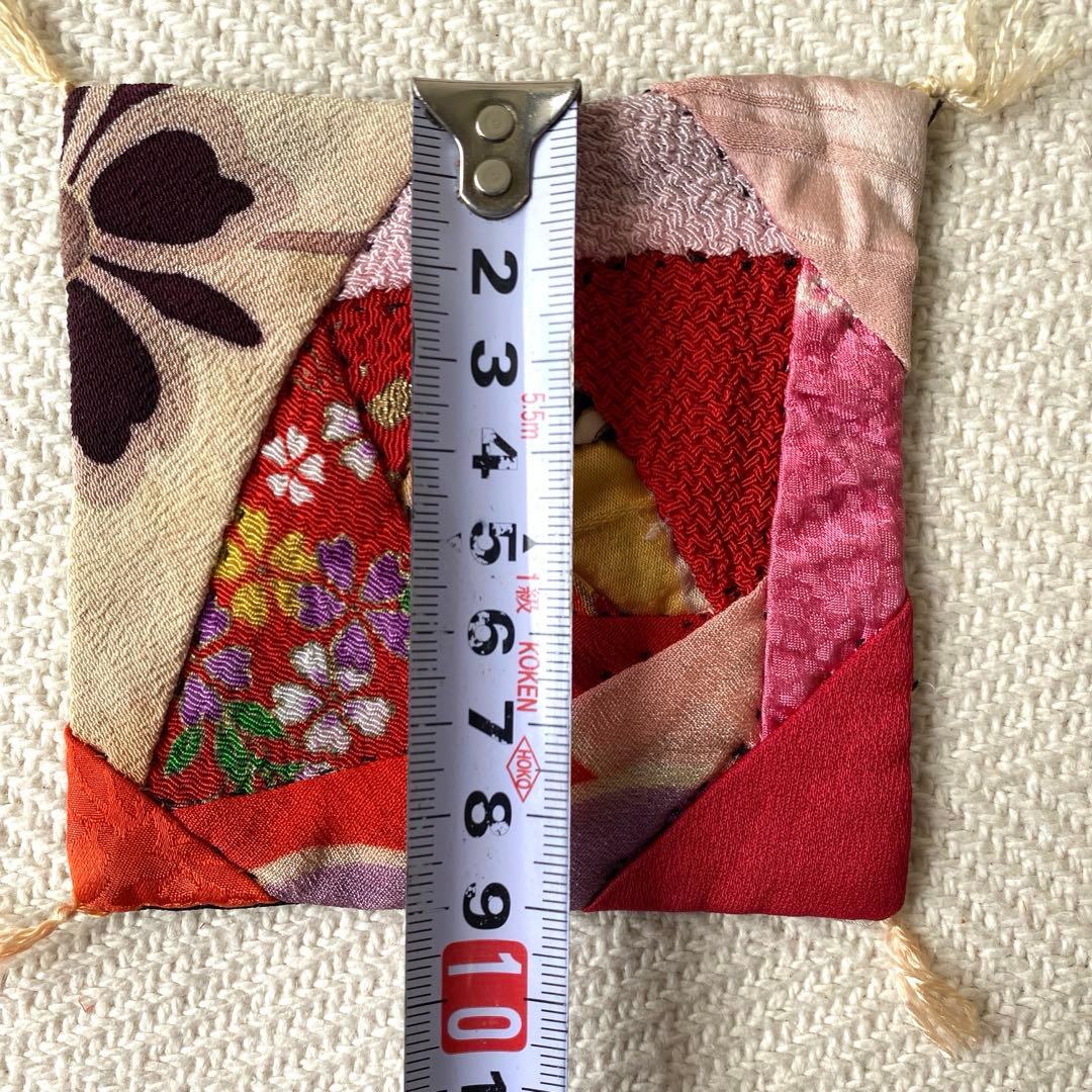 着物古布 手縫い継接合せ パッチワーク ハート 四角 コースター 敷物 年代物