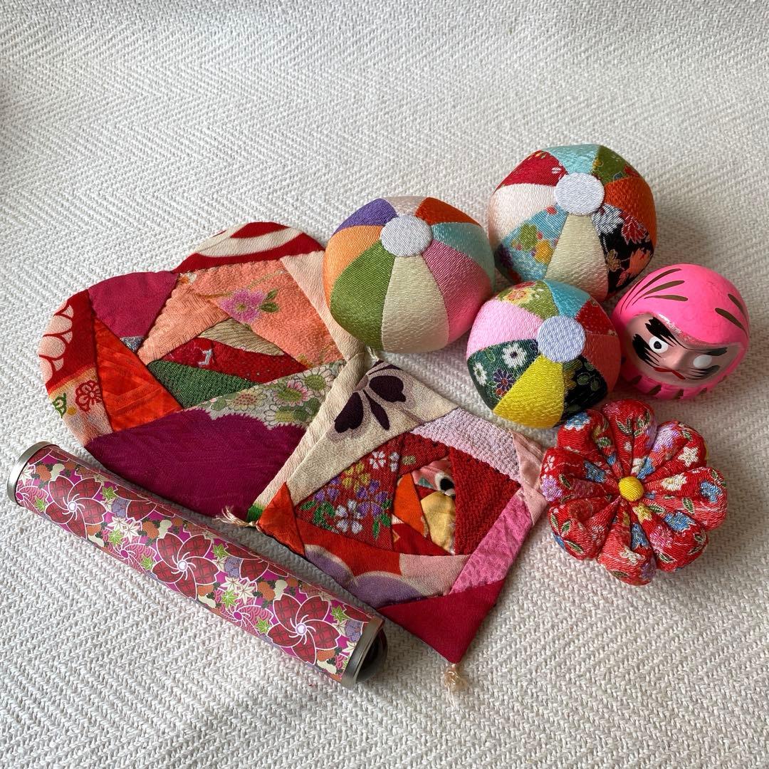 着物古布 手縫い継接合せ パッチワーク ハート 四角 コースター 敷物 年代物