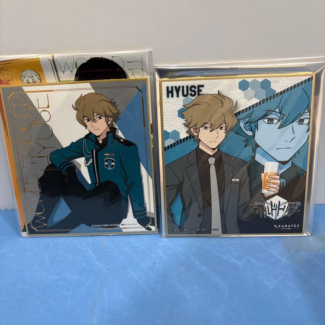 ワールドトリガー 缶バッジ、ポストカード、色紙、ステッカー【ヒュース】セット