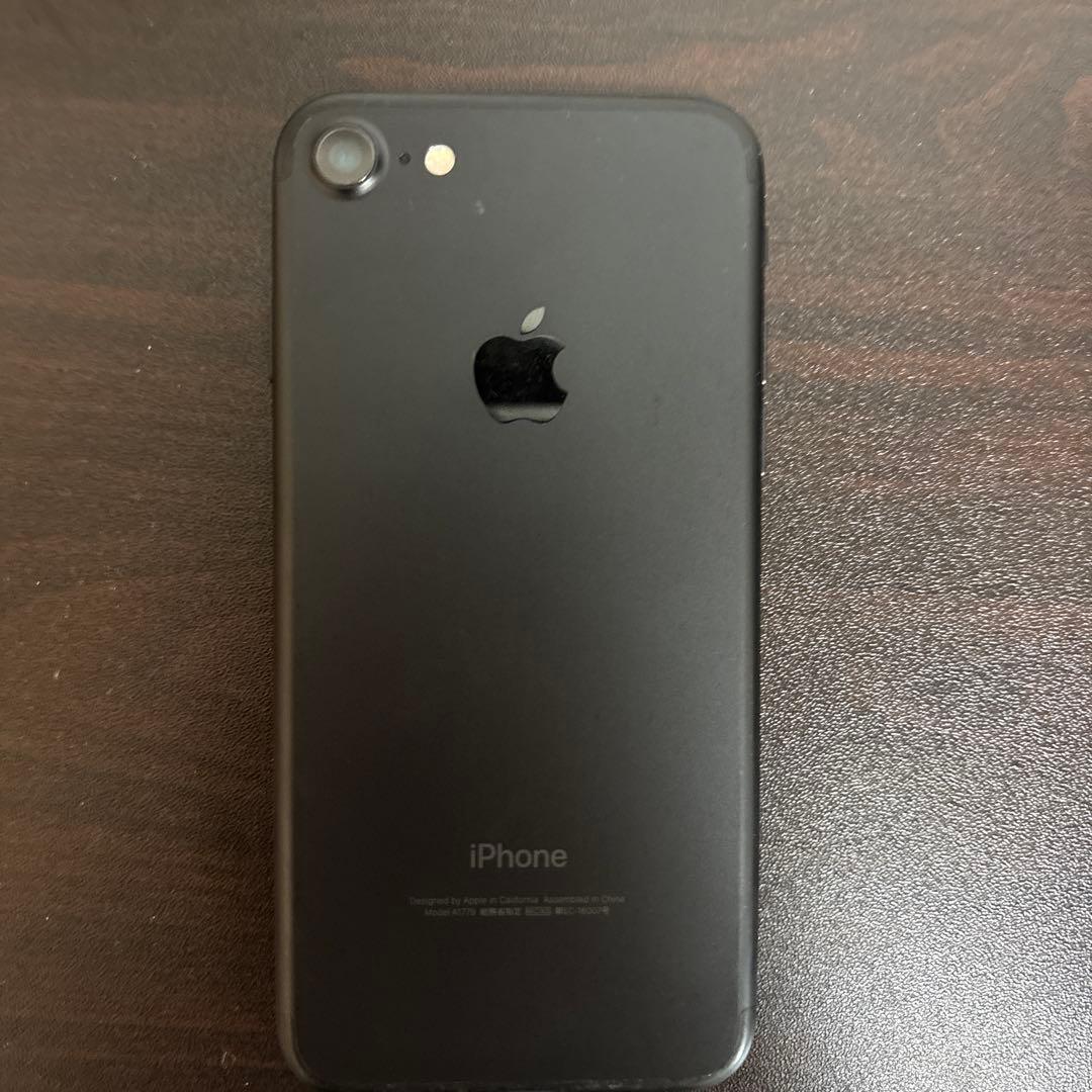 Apple iPhone 7 128GB ブラックバッテリー84値下げ⭕️