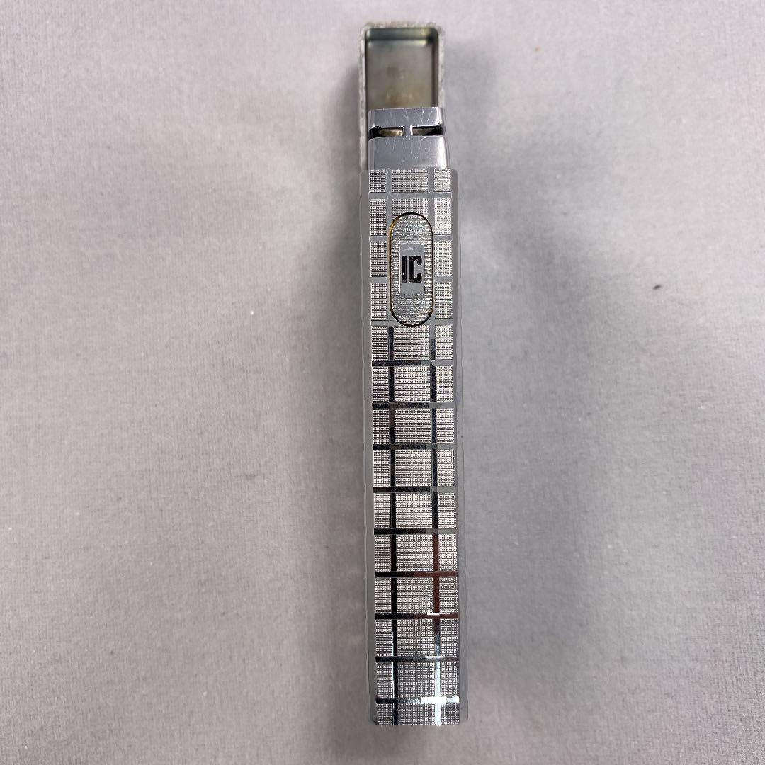 ガスライター　銀色