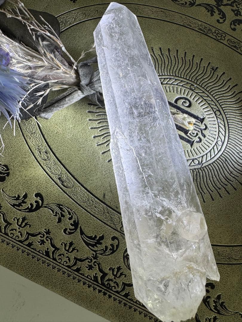 普通じゃない マスタークリスタル　貫入 レムリアンシード 水晶