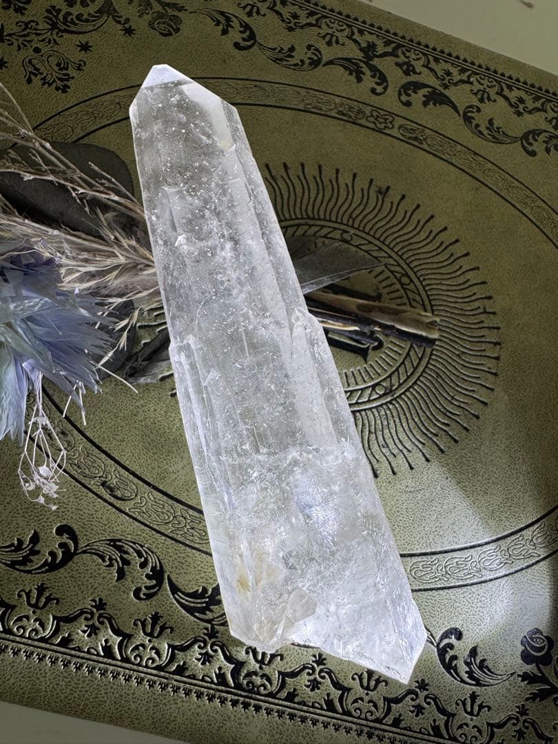 普通じゃない マスタークリスタル　貫入 レムリアンシード 水晶