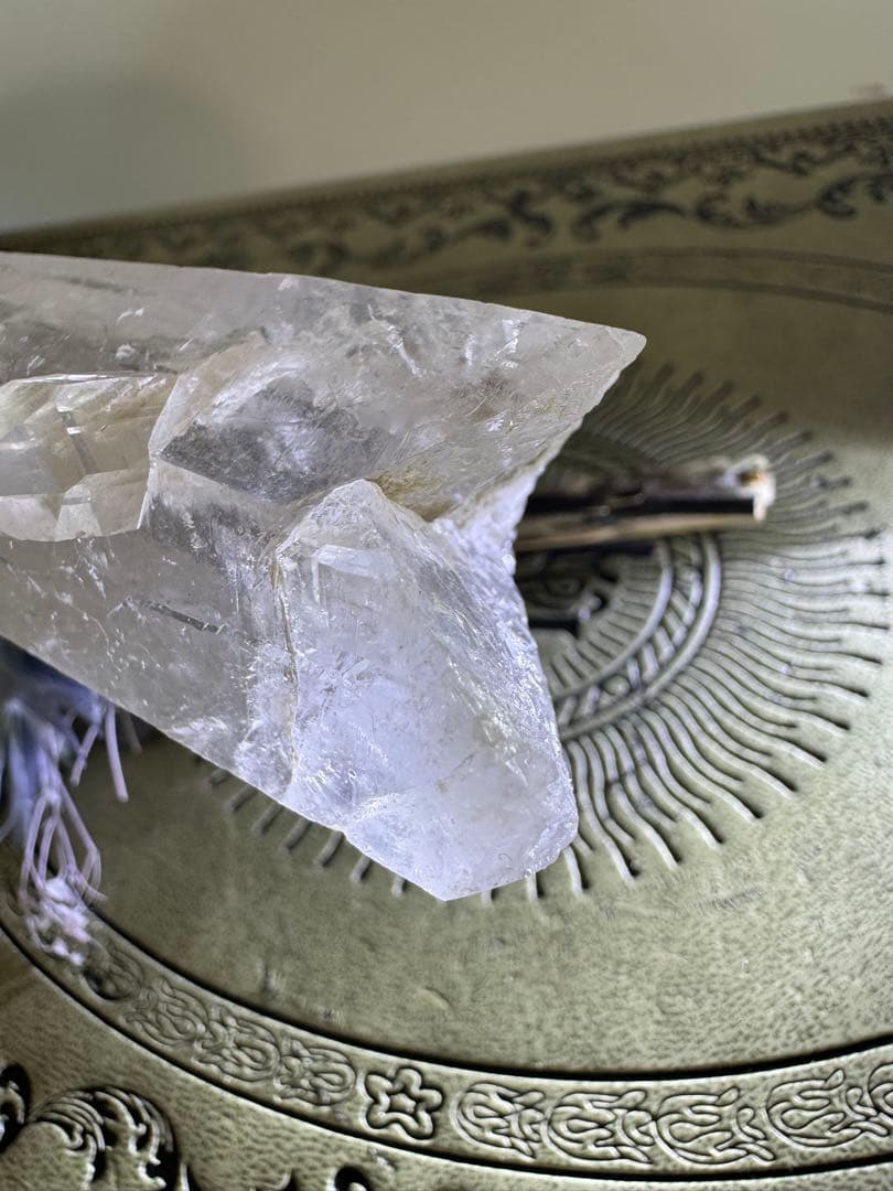 普通じゃない マスタークリスタル　貫入 レムリアンシード 水晶