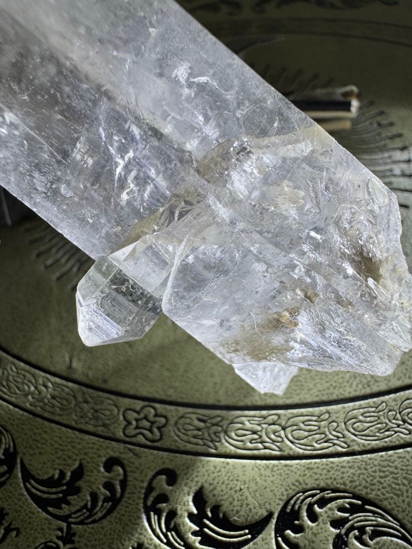 普通じゃない マスタークリスタル　貫入 レムリアンシード 水晶