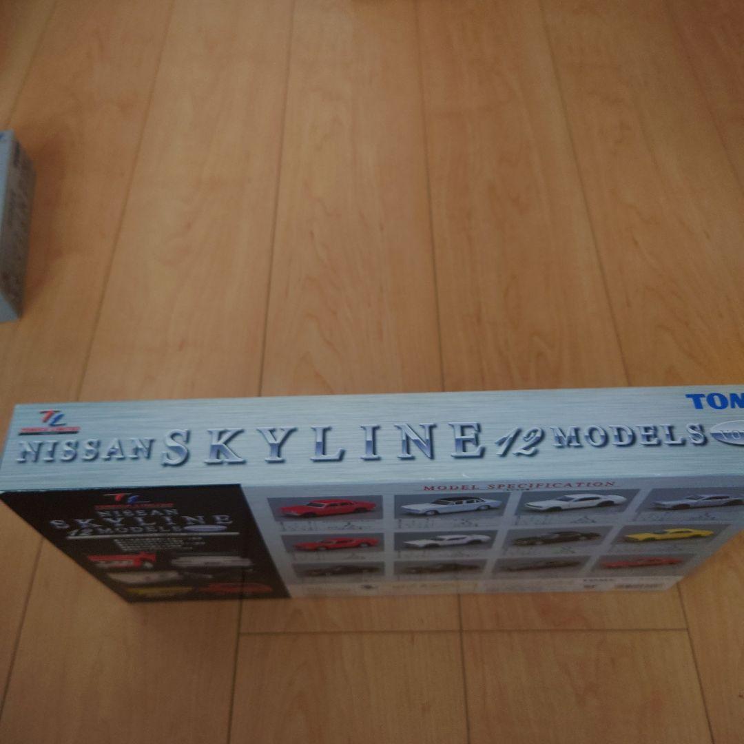 ミニカー TOMICA NISSAN SKYLINE 12 MODELS