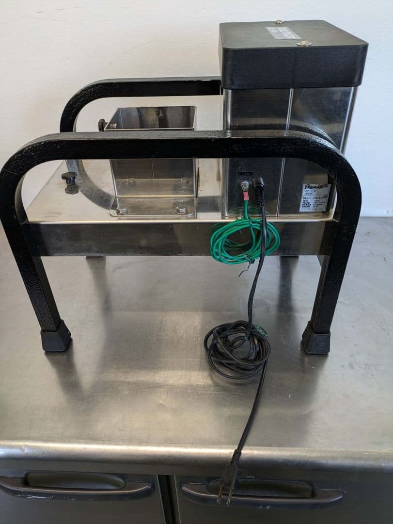 DREMAX 1000切りロボ　DM-91D　短時間で大量に千切りできます☆