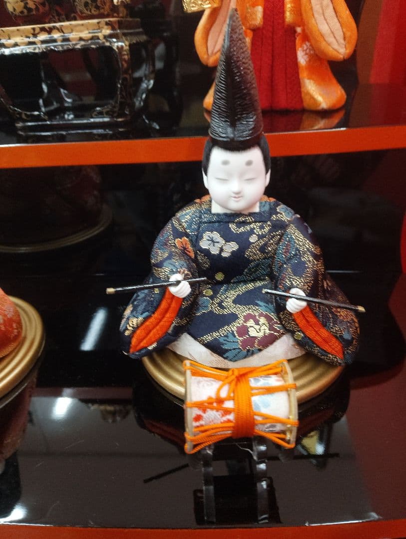 真多呂人形オリジナル五段飾り　雛人形 コンパクト 木目込人形 十五人飾 真多呂作