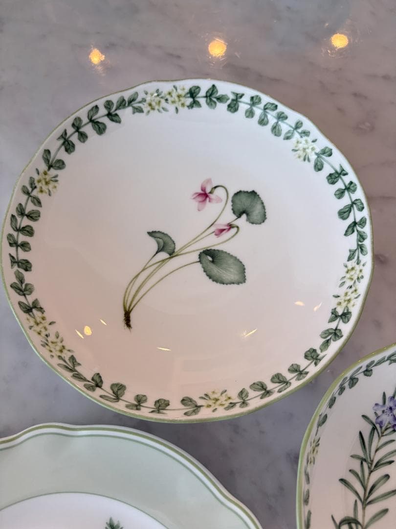 （中古品）ノリタケ　イングリッシュハーブズ　３点セット