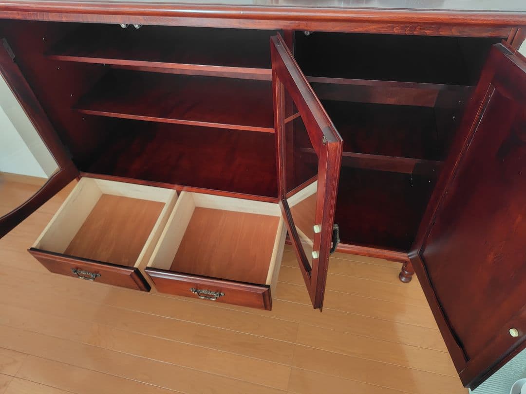 【みゆ】アンティーク ヴィンテージ サイドボード