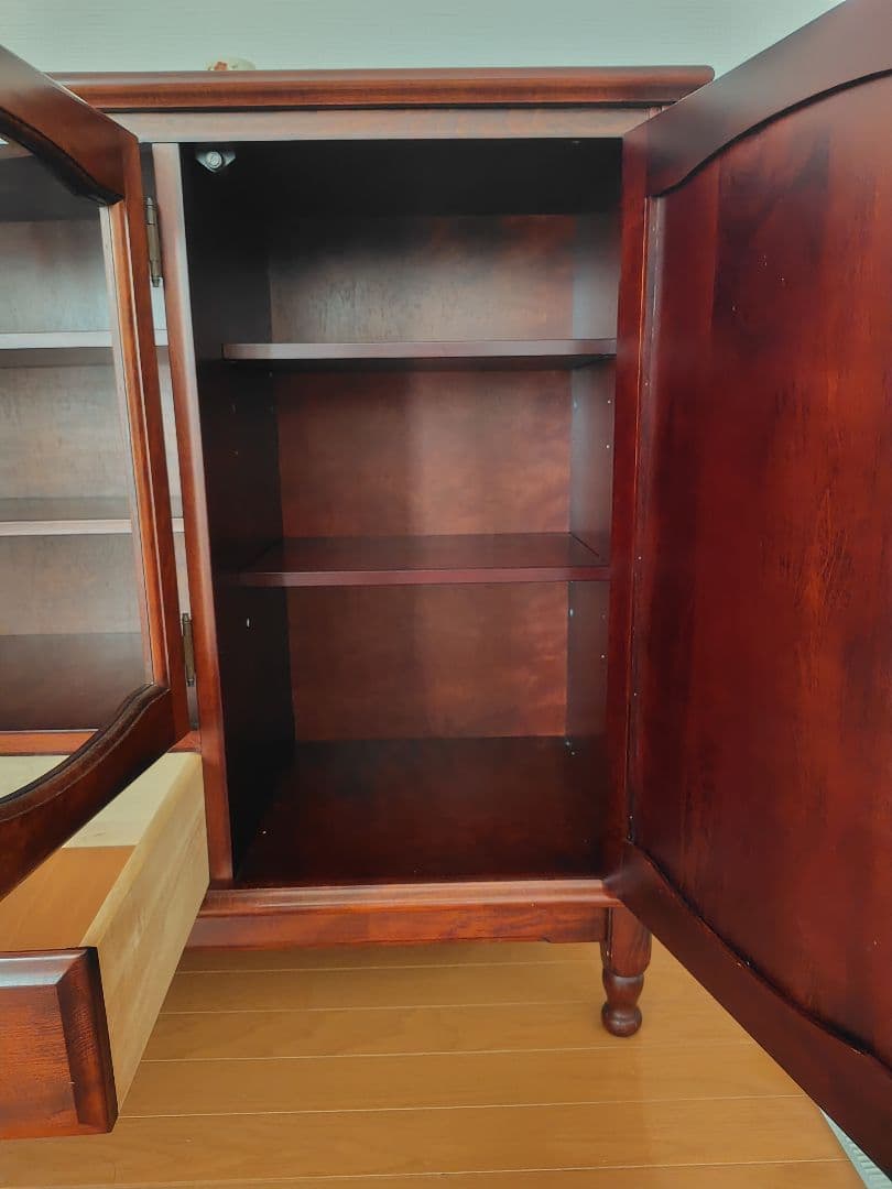 【みゆ】アンティーク ヴィンテージ サイドボード