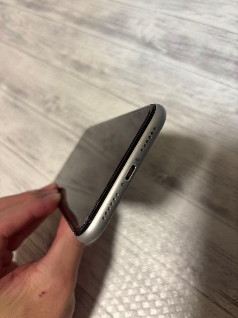 Apple iPhone XR ホワイト 128GB