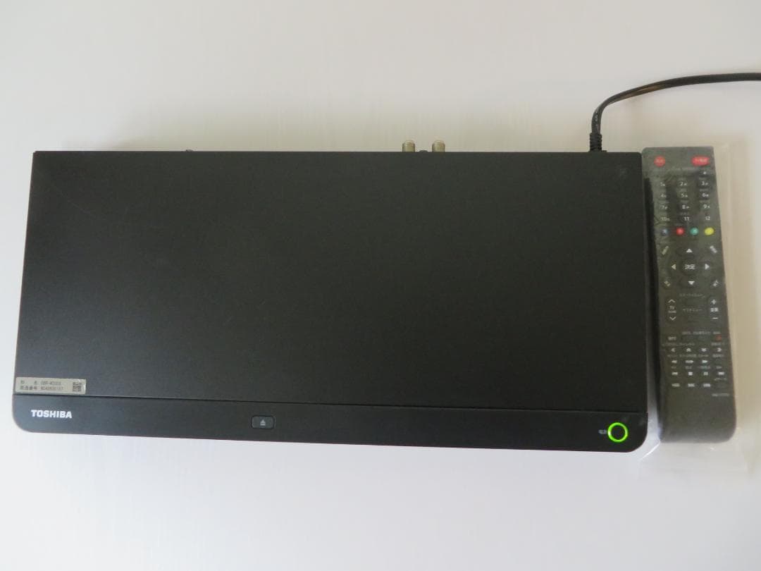 東芝ブルーレイレコーダー DBR-W2008 ２番組 ２TB 2018年製