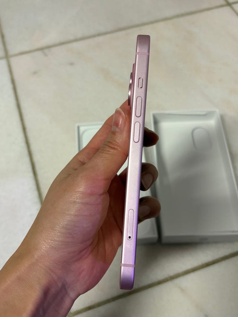 iPhone15/256GBピンク/ケース・フィルム付き