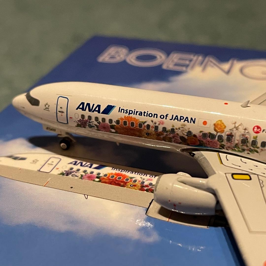 ANA 737-800 FLOWER JET 全日空 JA85AN ph