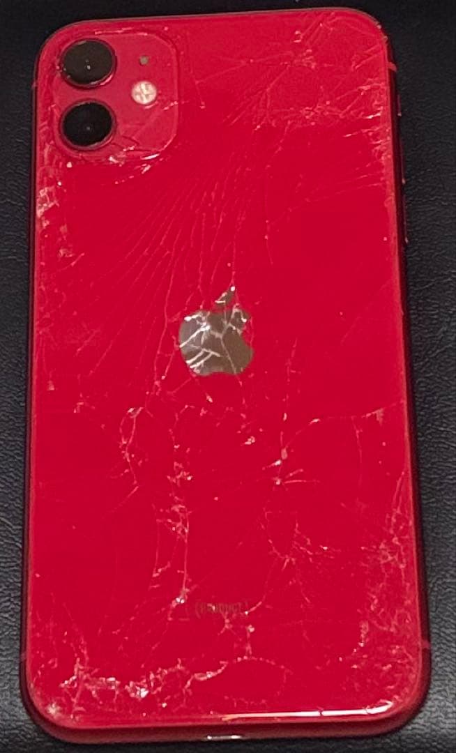 iPhone 11 レッド128GB 本体 SIMロック解除、初期化済み