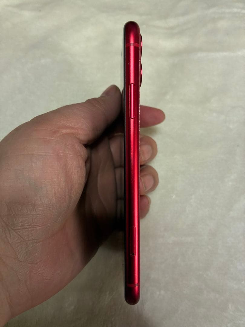iPhone 11 レッド128GB 本体 SIMロック解除、初期化済み