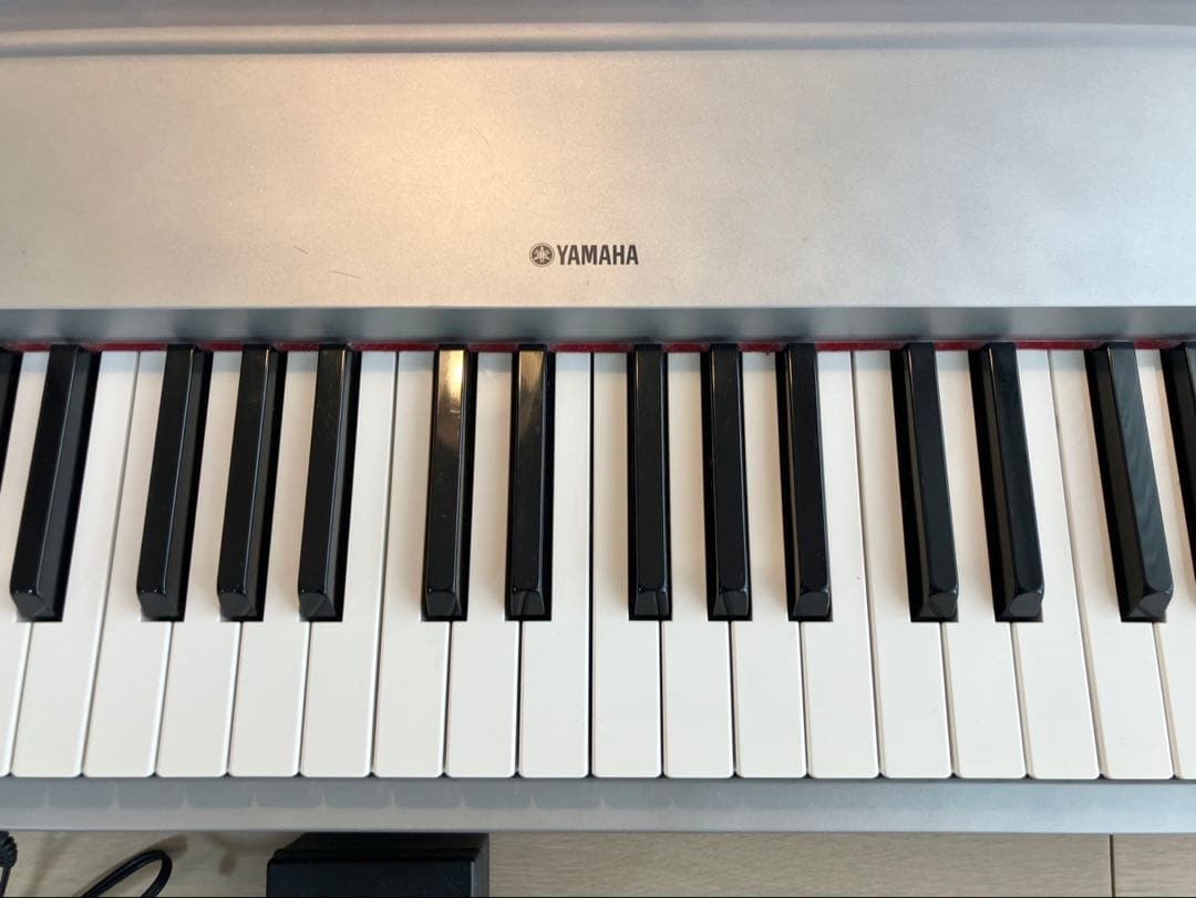 電子ピアノ 88鍵盤 譜面立て付き