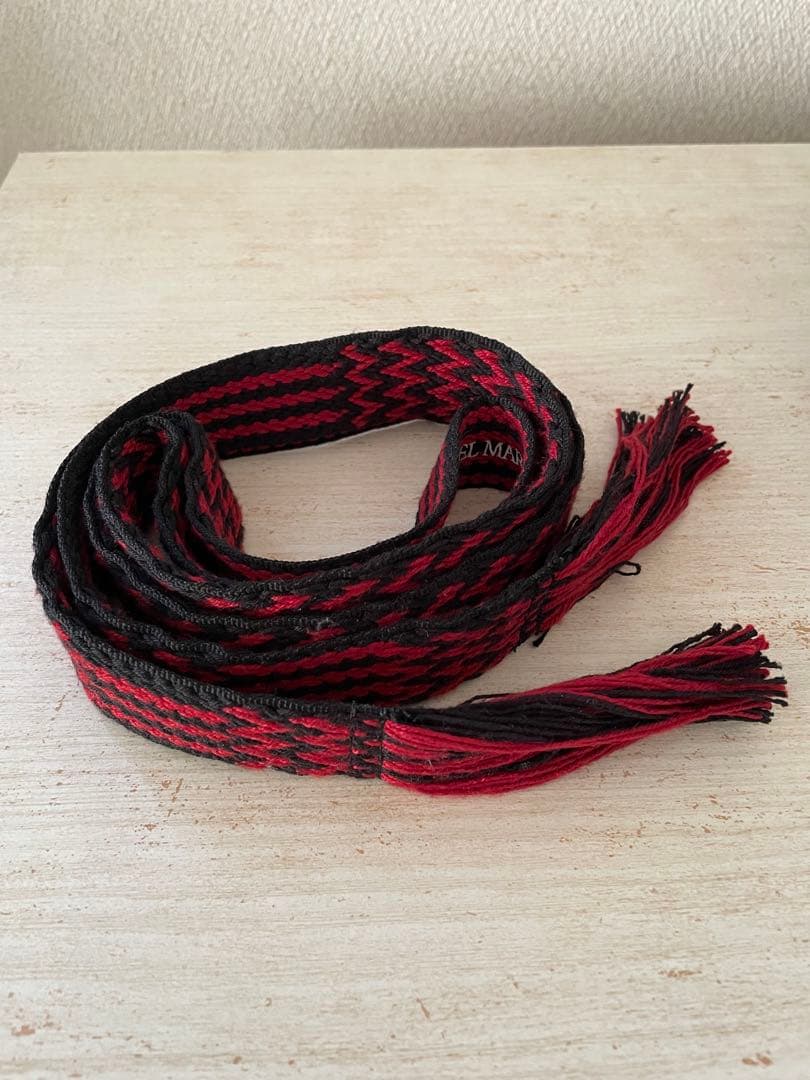 BTS テテ　キムテヒョン　着用　ベルト　イザベルマラン 赤&黒